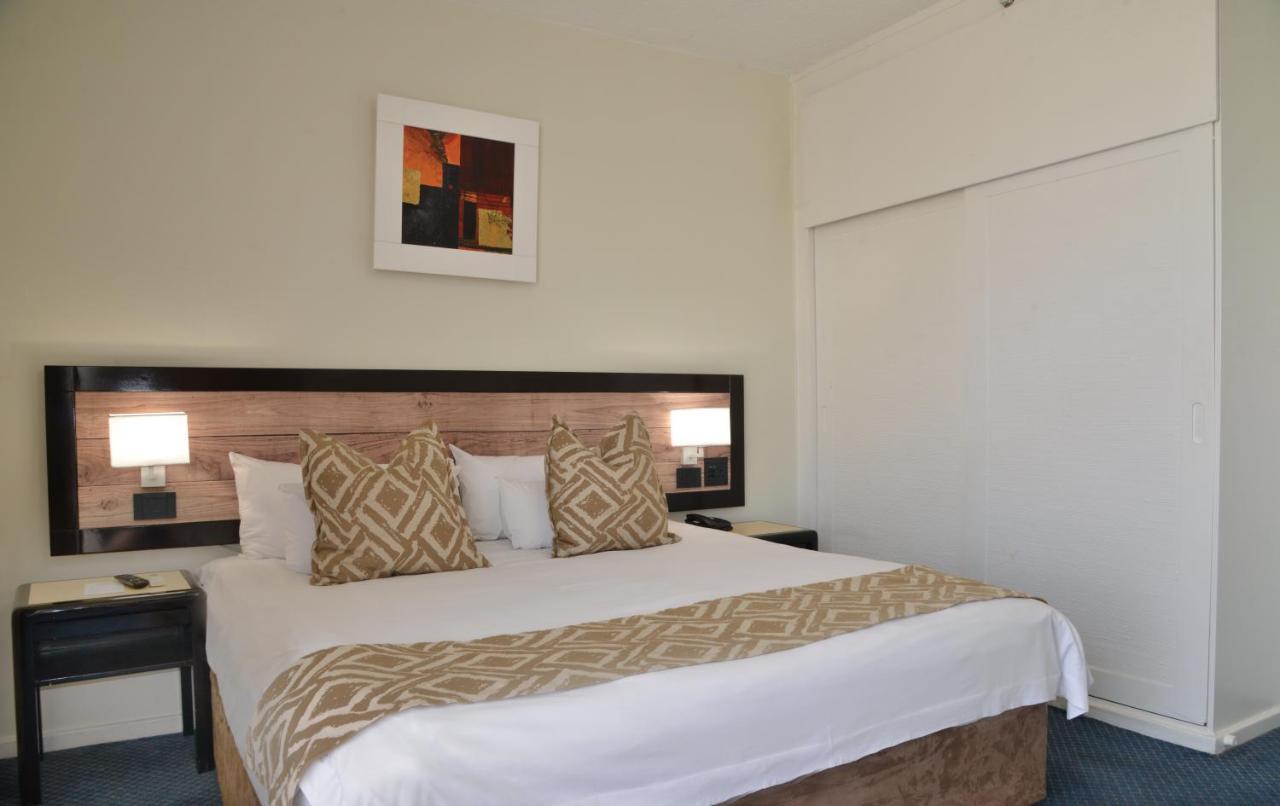 The Parktonian All Suite Hotel Johannesburg Esterno foto