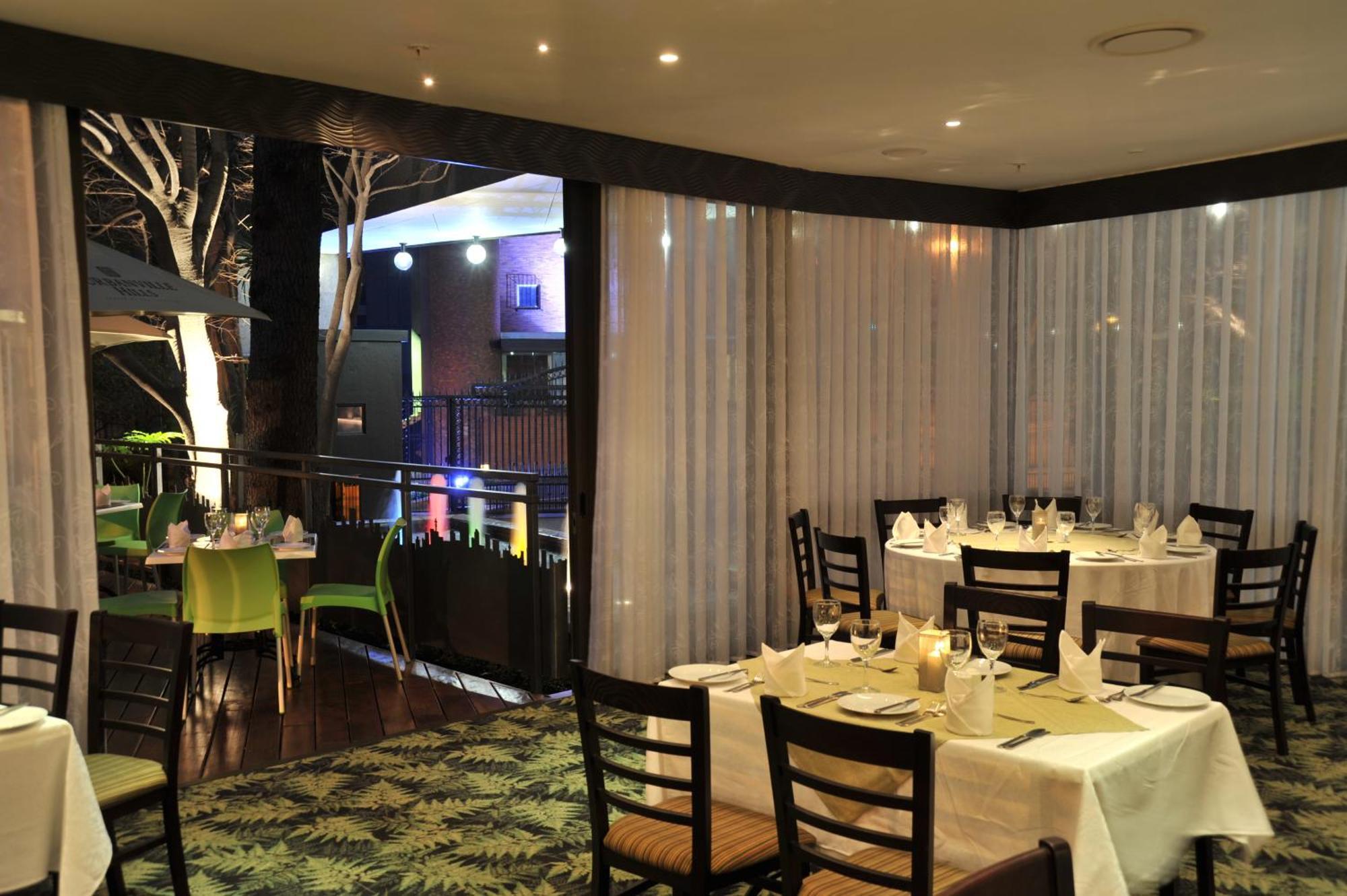 The Parktonian All Suite Hotel Johannesburg Esterno foto